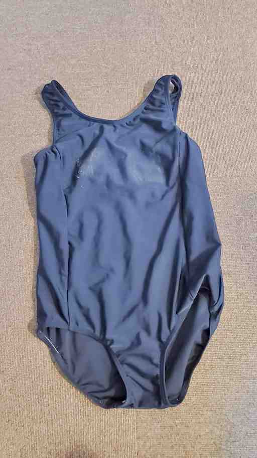 ももの愛用していたスクール水着❤