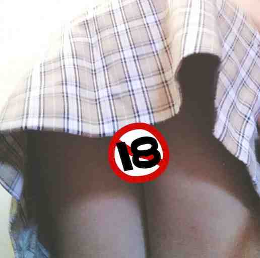 ２年愛用♥夏奈のスカート