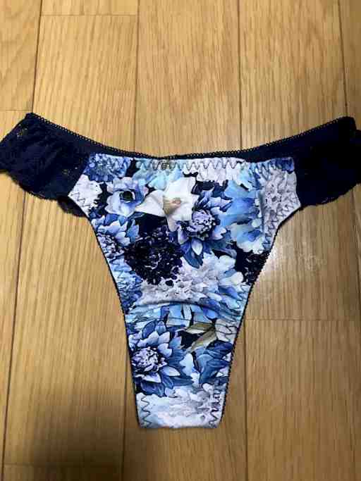 エメフィールのTバック