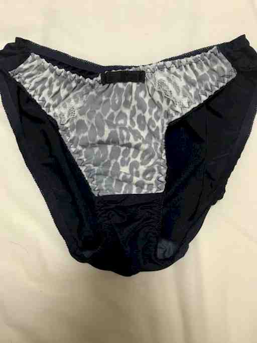 ヒョウ柄フルバック