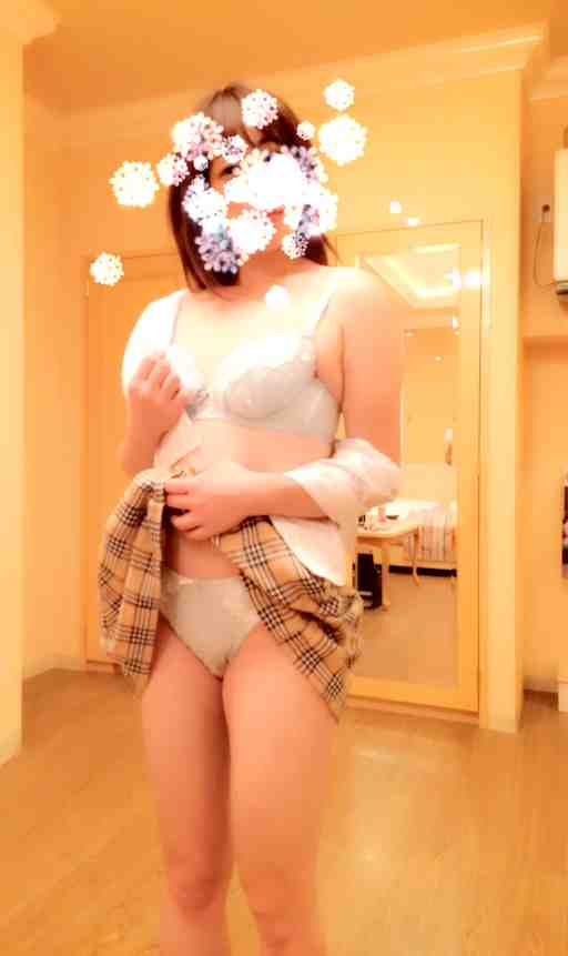 淡色ブルーのパンティー♡おな濡れ