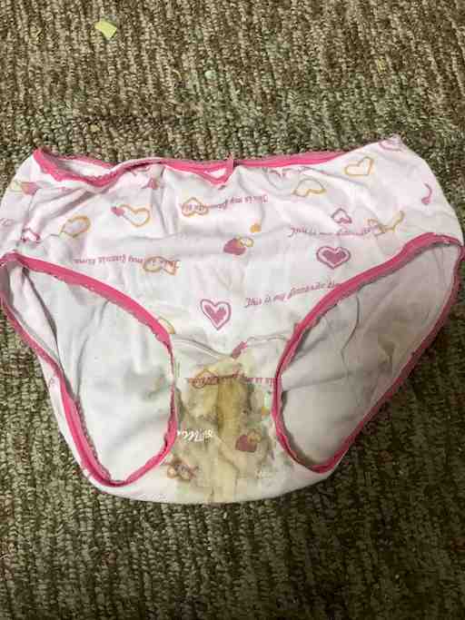 おしっこ2日拭かず、おりもの臭