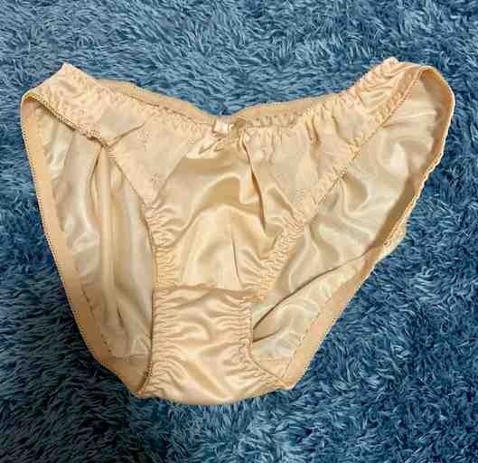使用済み下着