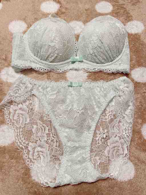 薄緑色♡ブラパンツセット