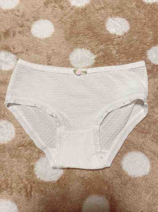 白色♡パンツ（薔薇）