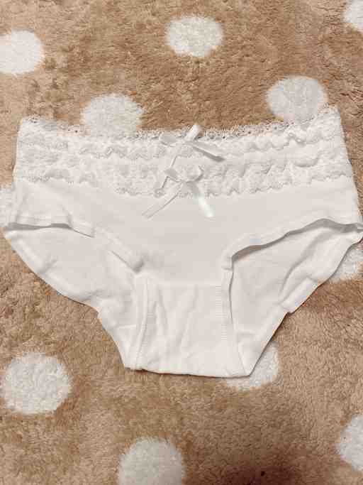 白色♡パンツ（リボン2つ）