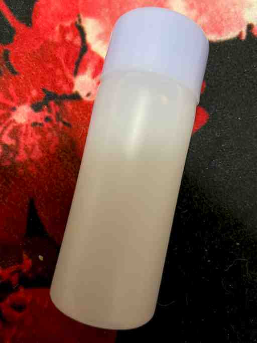 ﾌﾗﾝｽﾊｰﾌ🇫🇷愛液50mlボトル