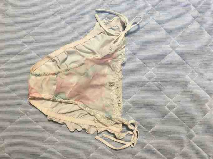 パンティー単品(顔出着用画像付)