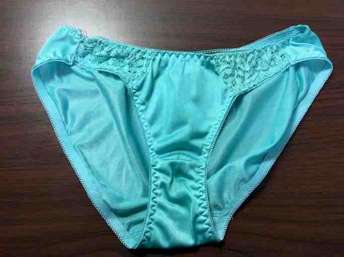 染み染みクサクサ♪汚パンツ♡ <ｍ>