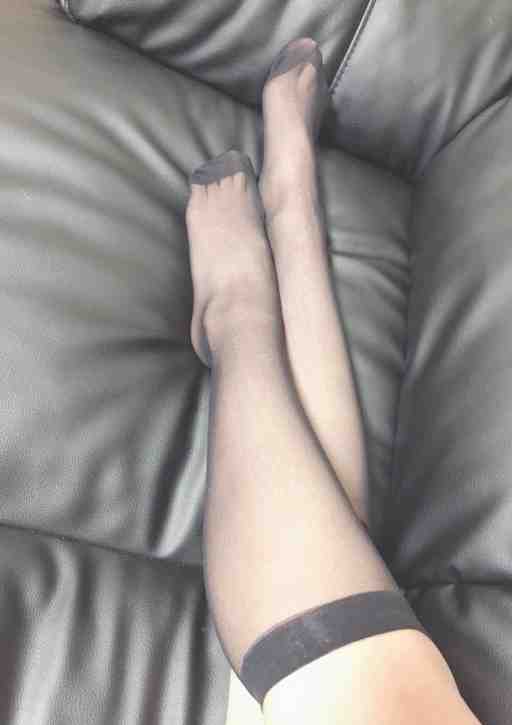 黒膝下ストッキング❤️