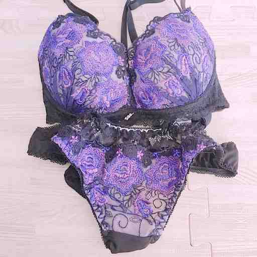 ブラTバック上下セット(紫レース)