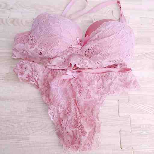 ブラTバック上下セット(ピンク)