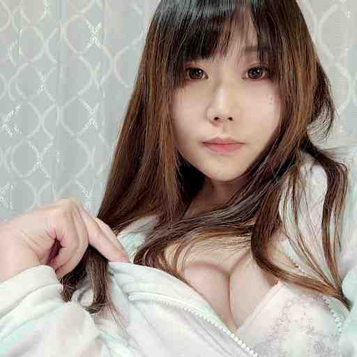 ななみ