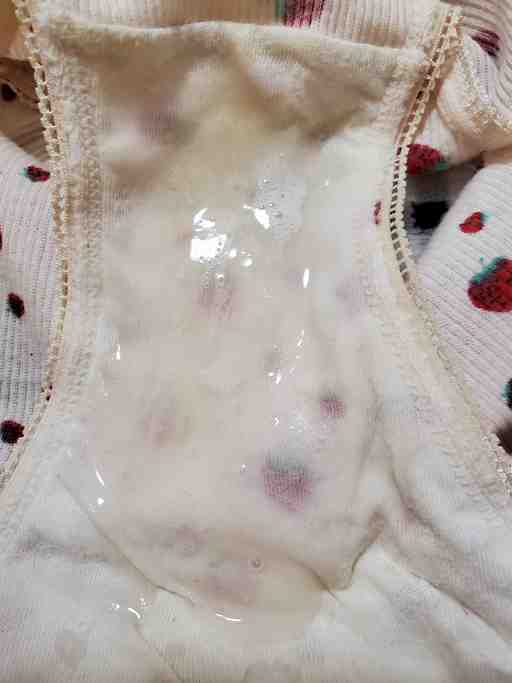 ★苺パンティ臭いキツめ◎★