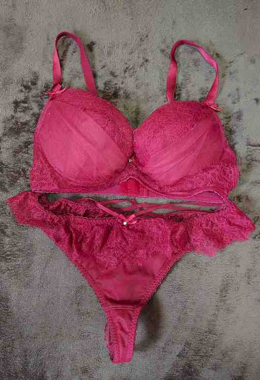 ブラ＆Tバックセット