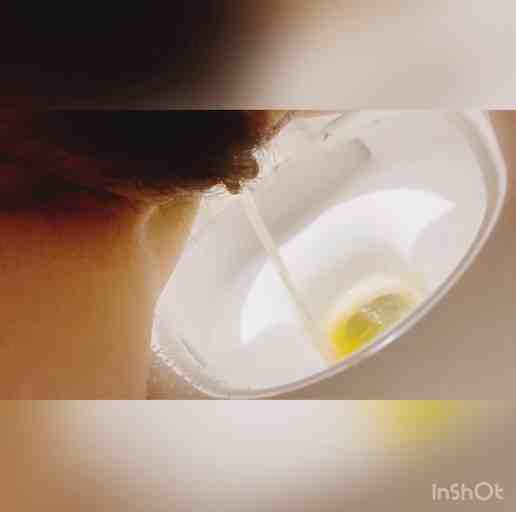 おちっこしてる動画4本❤